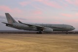 Ein französischer Airbus A330MRTT nach beendeter Mission beim Einrollen auf die Airbase Lanzarote (Foto: Dennis Deis)