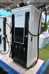 Schnelles Laden für die Logistik: Die Delta-Ladesäule liefert ordentlich Power für die E-Flotte von morgen